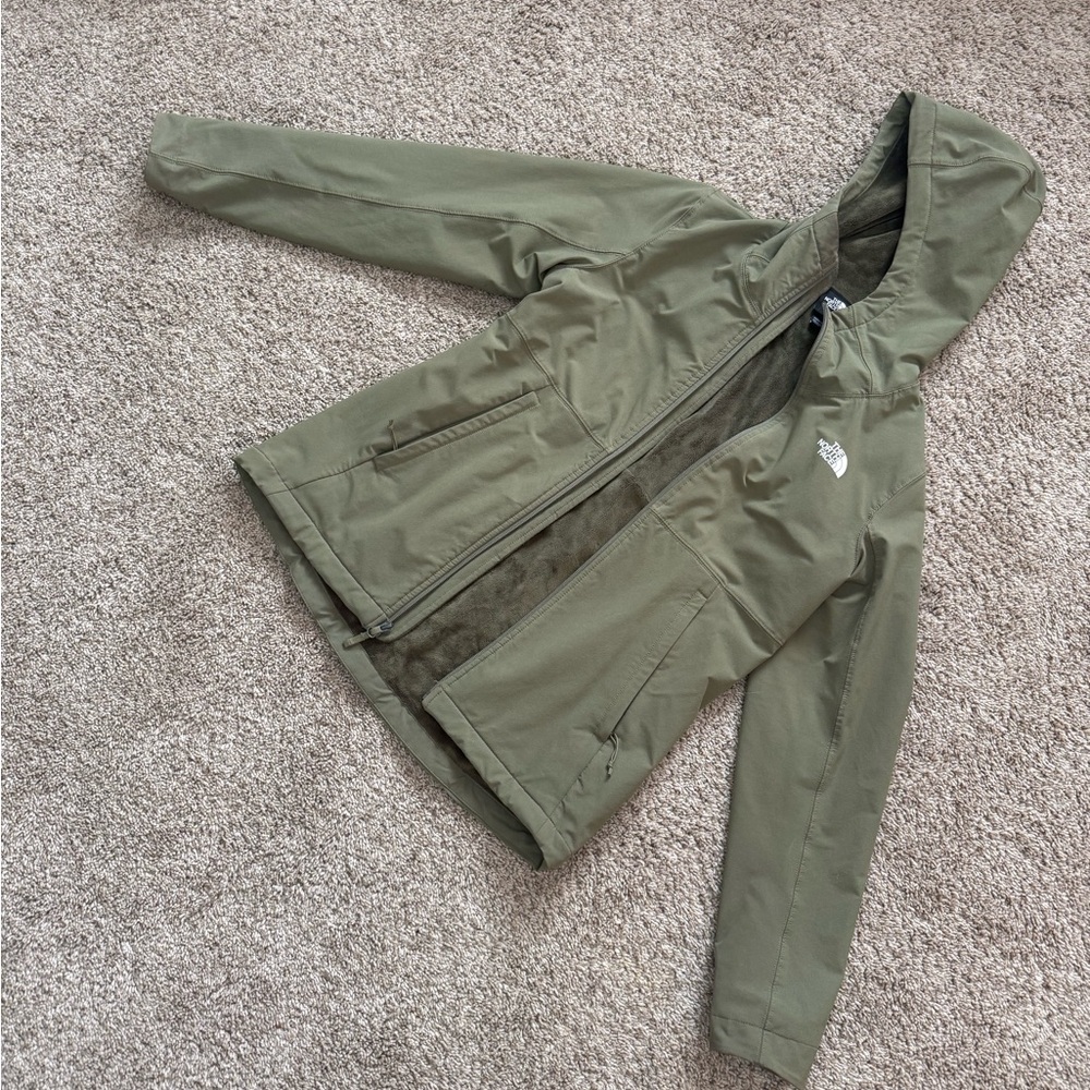 Women’s North Face Jacket